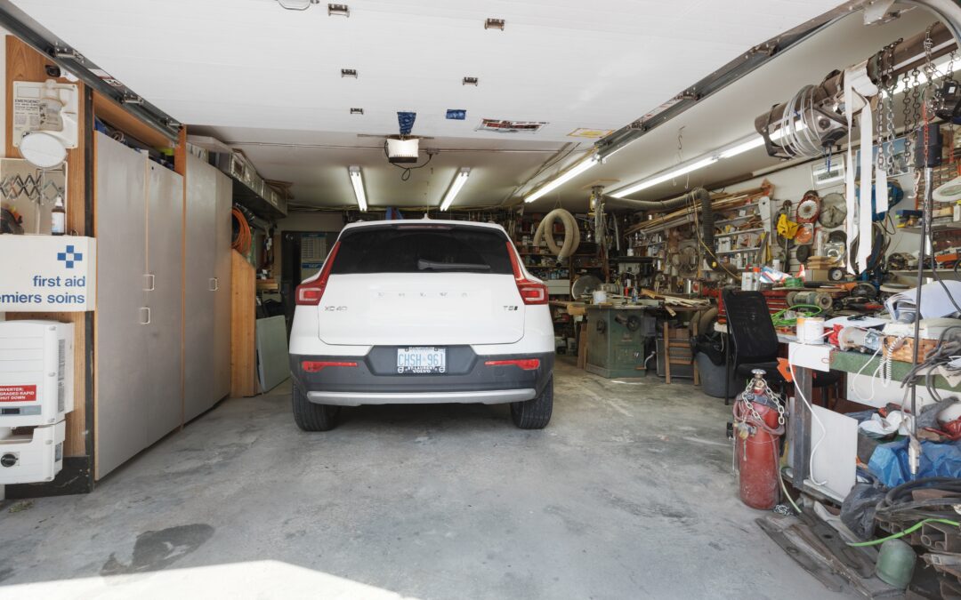 A Complete Guide to Organizing Your Garage